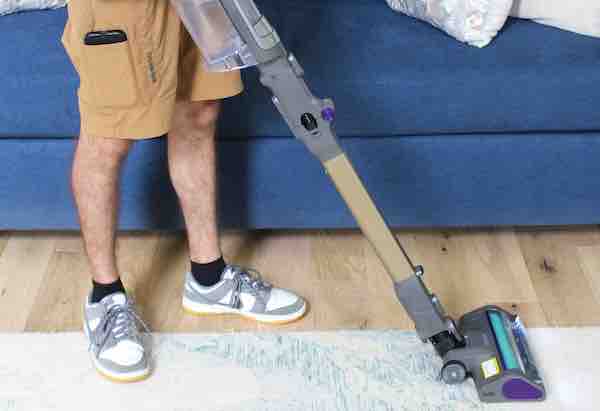 Shark Cordless PowerDetect Clean & Empty Vacuum System review