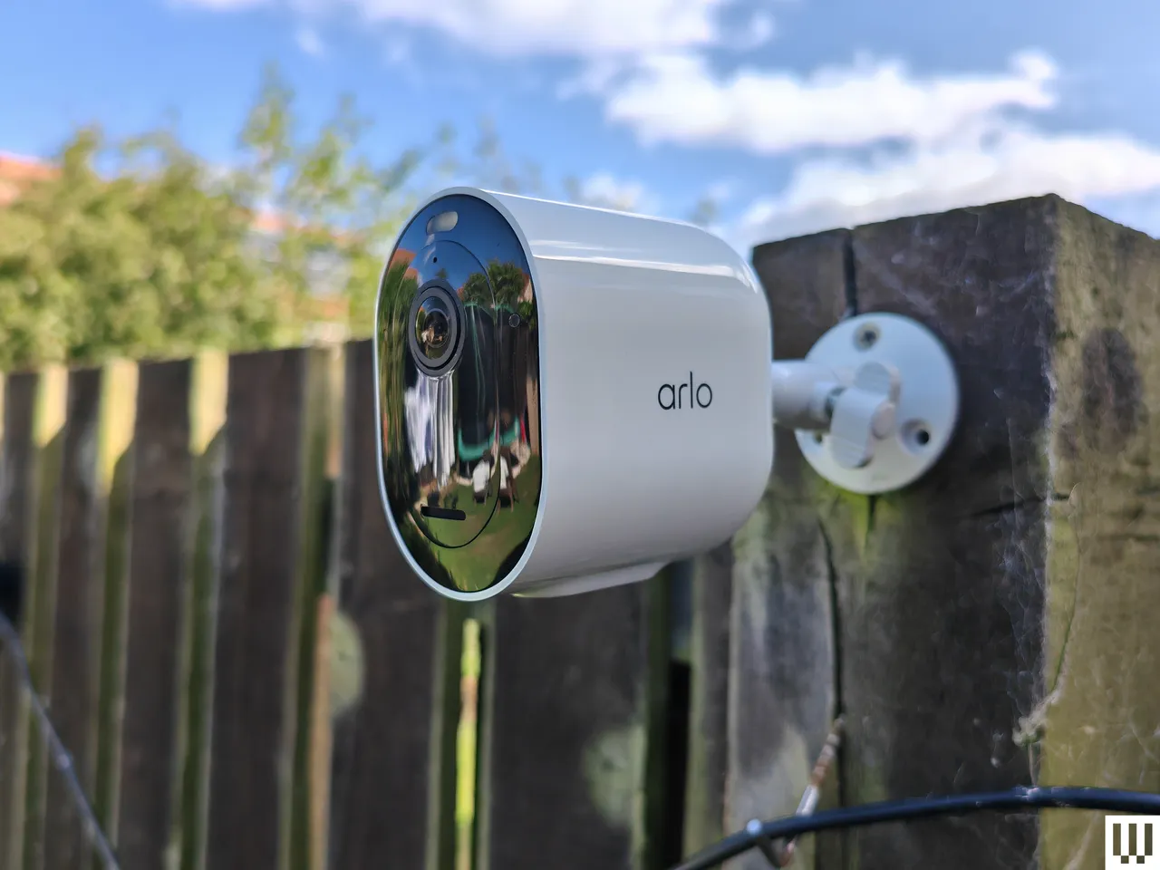 12 Best Outdoor Security Cameras (2025): Battery-Powered, LTE, No Subscription | WIRED