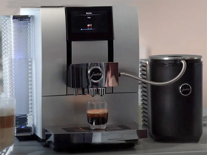 Jura Z10 Review: Is 1 Button for Cold Brew Too Good to be True?