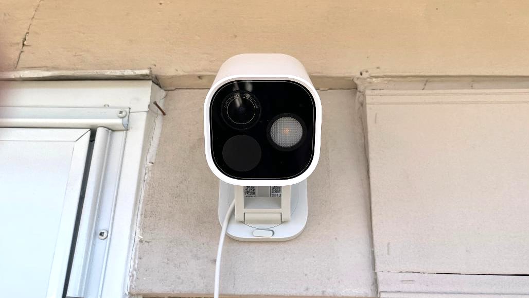 Aqara Camera Hub G5 Pro: Surveillance and a Smart Home Controller in One | PCMag