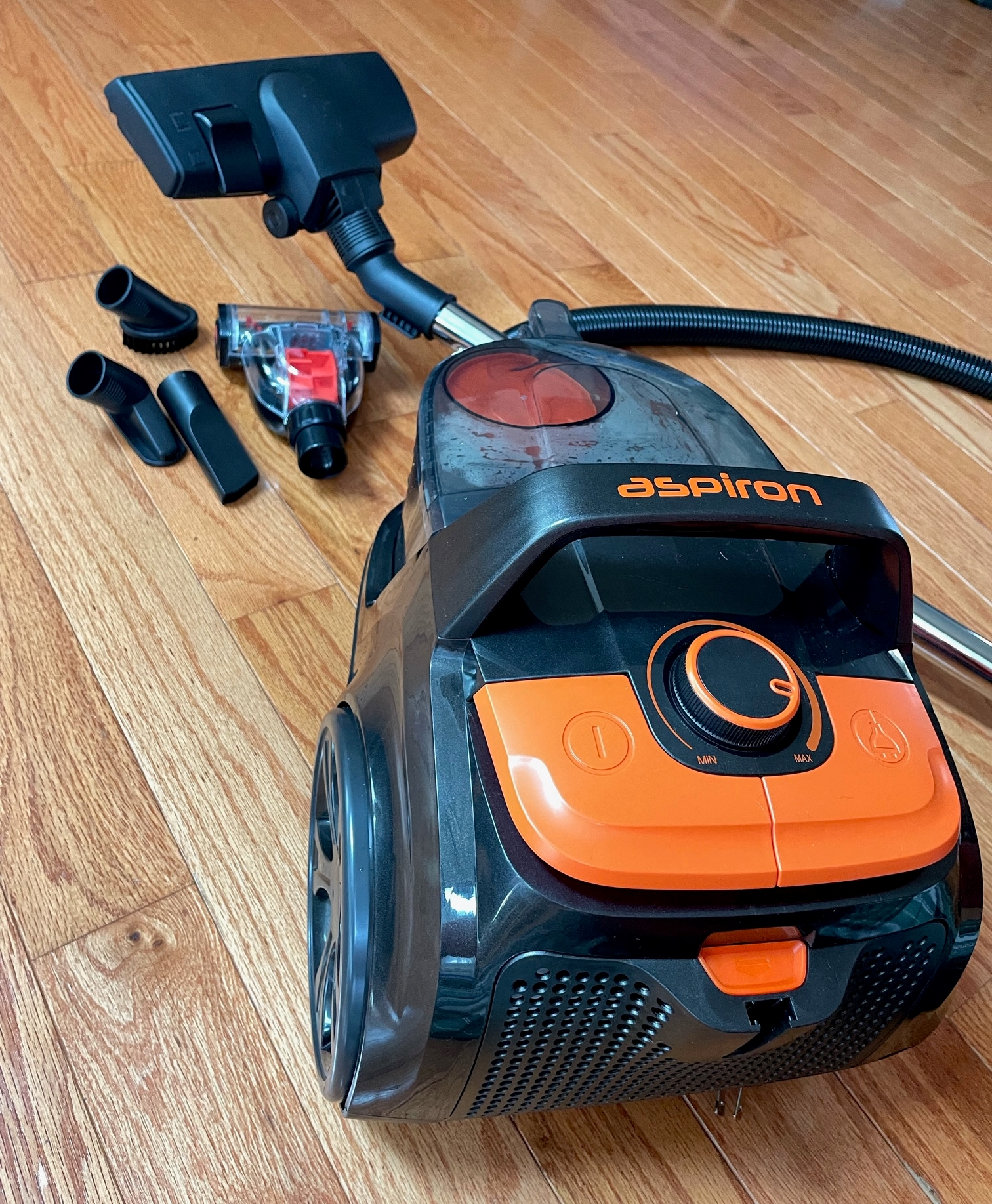 Aspiron AS-CA006 variable speed canister vacuum review - Banish dirt to the land of wind and ghosts! - The Gadgeteer