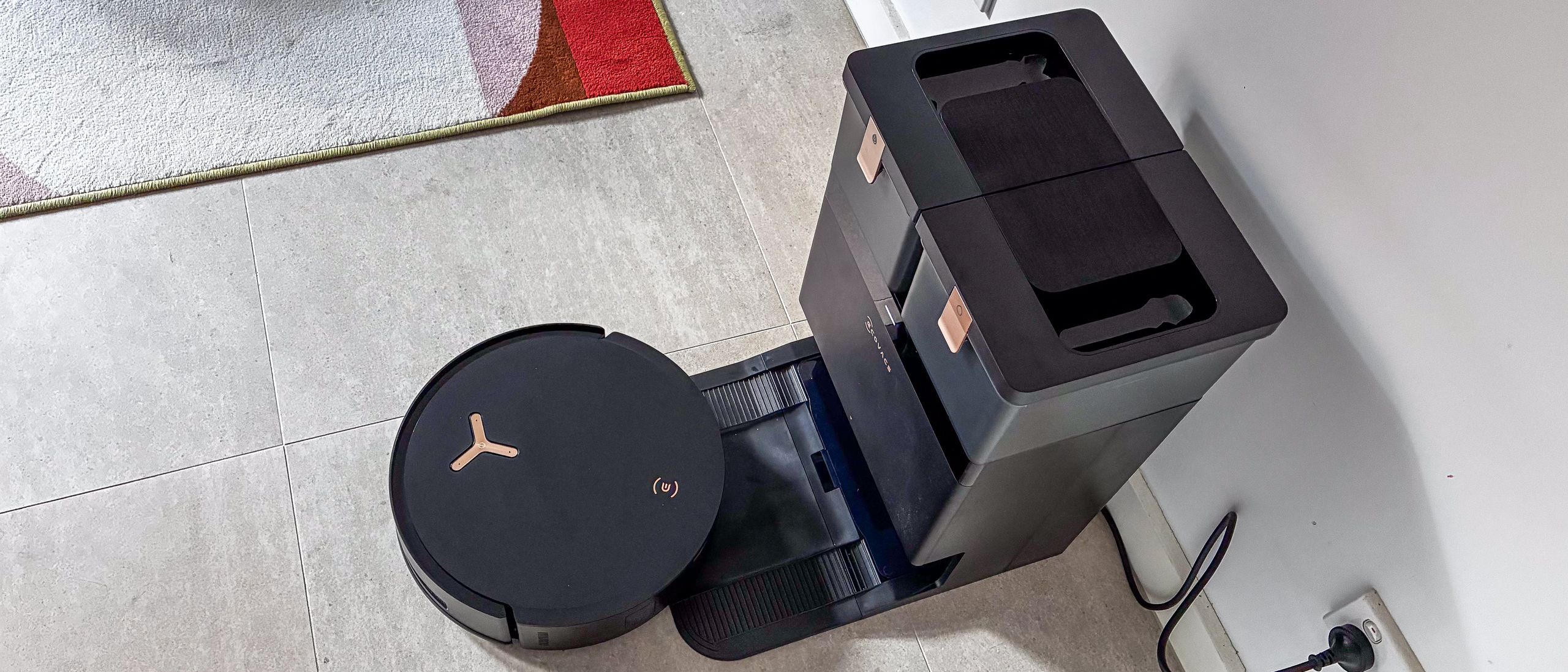 Ecovacs Deebot X8 Pro Omni review: a chatty but effective robot vacuum that shows off how well a roller can mop | TechRadar
