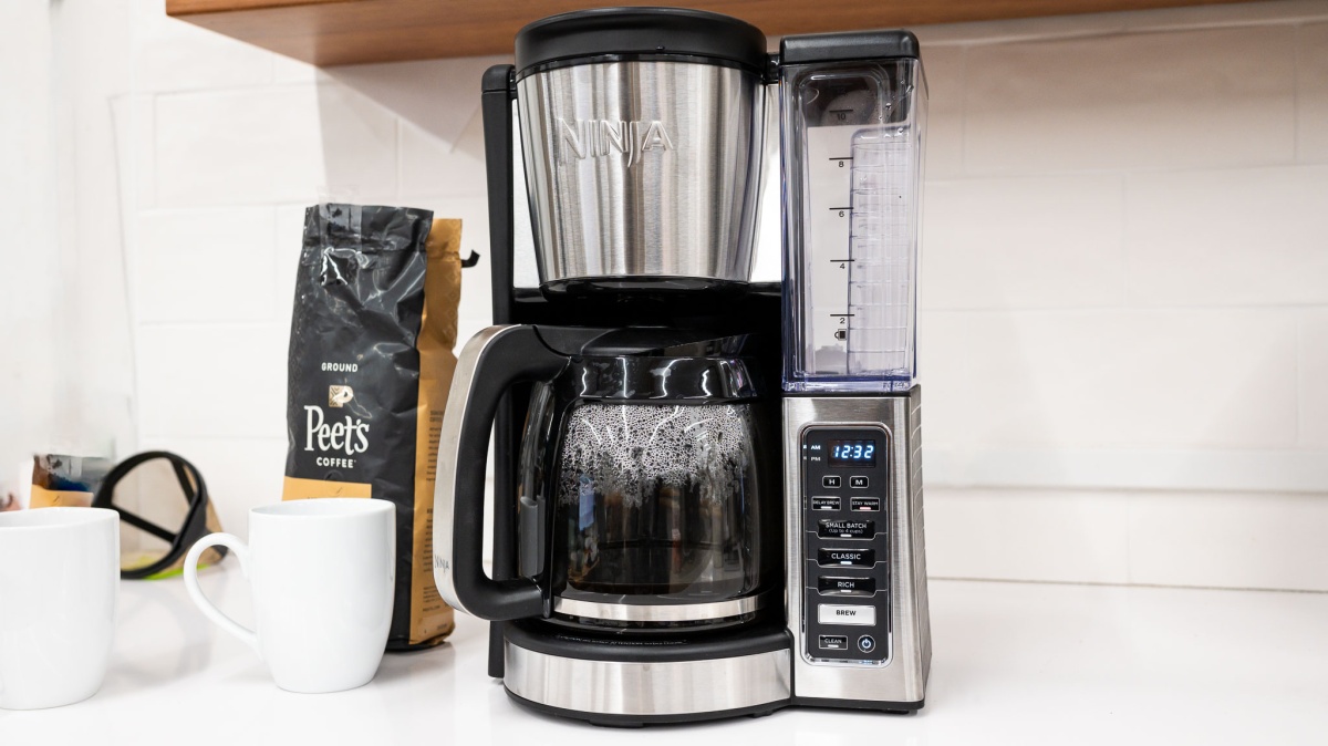 Ninja 12-Cup Programmable CE251 Review | Tested