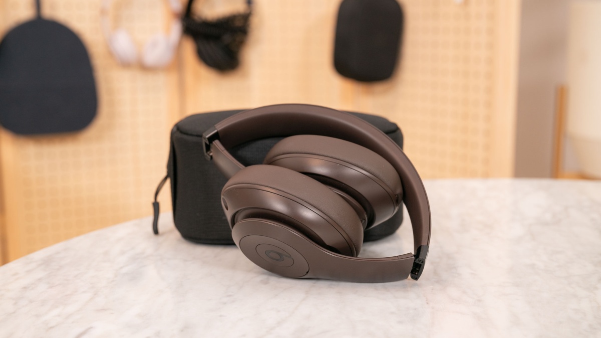 Beats Studio Pro Review | Tested & Rated