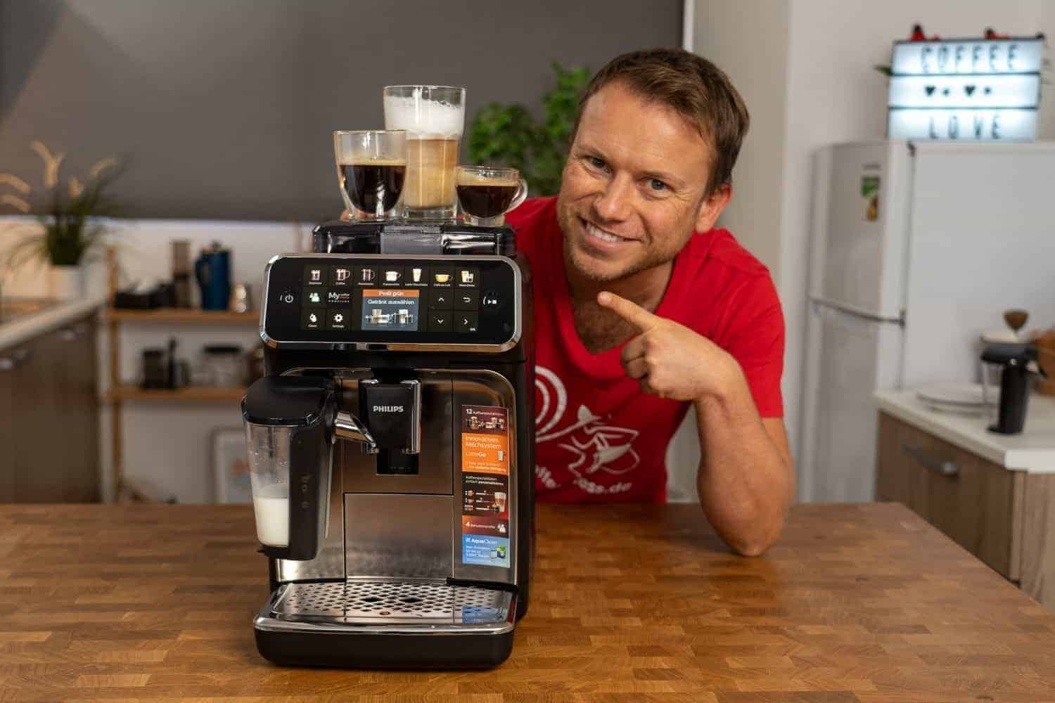 Philips 5400 LatteGo Review 2025 : The Best Philips Has To Offer!