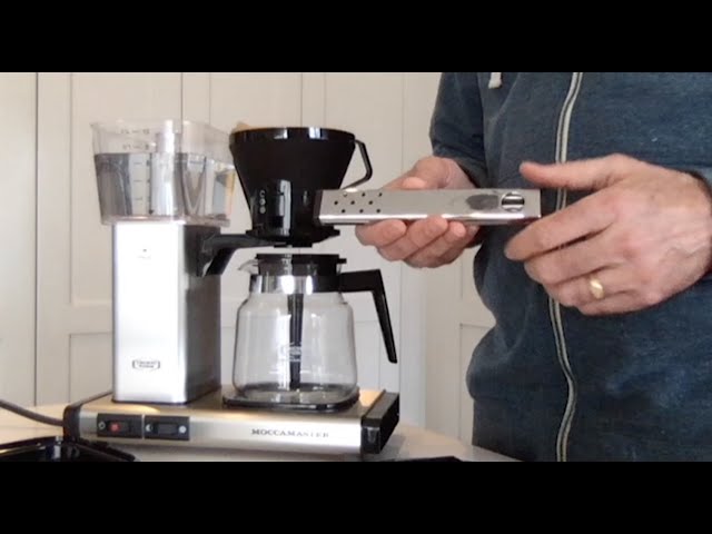Technivorm Moccamaster KB 741 Unboxing and Demo - YouTube