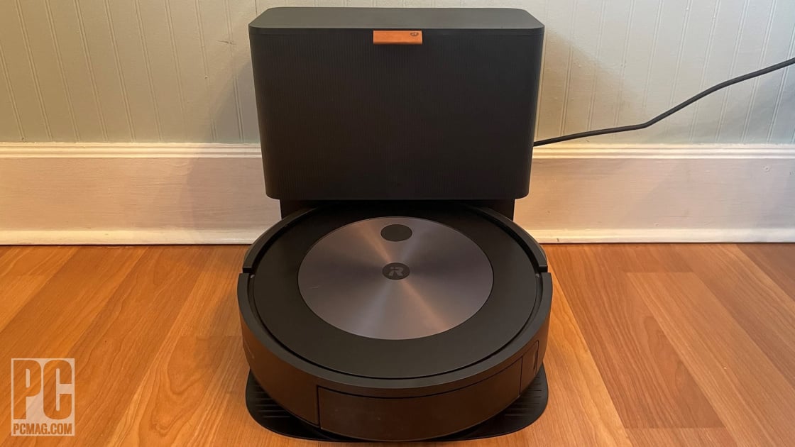 iRobot Roomba j7+ Review | PCMag