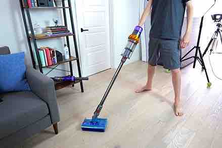 Dyson V15s Detect Submarine Review: 7 Data-Driven Tests