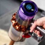 Dyson V11 Torque Easily Picks up Cat Kibble, Hair, and Dust