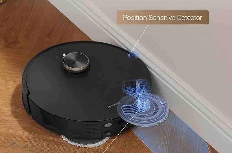 DreameBot L20 Ultra robot vacuum review: A noisy, expensive dum-dum that can't avoid cords