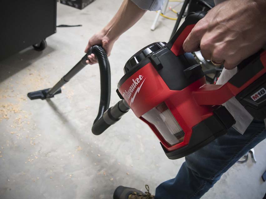 Milwaukee M18 Compact Vacuum Review 0882-20 - Pro Tool Reviews