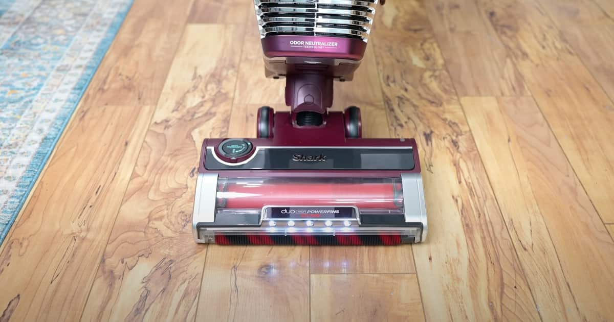 Shark Stratos Upright Review: Why It’s One of The Best