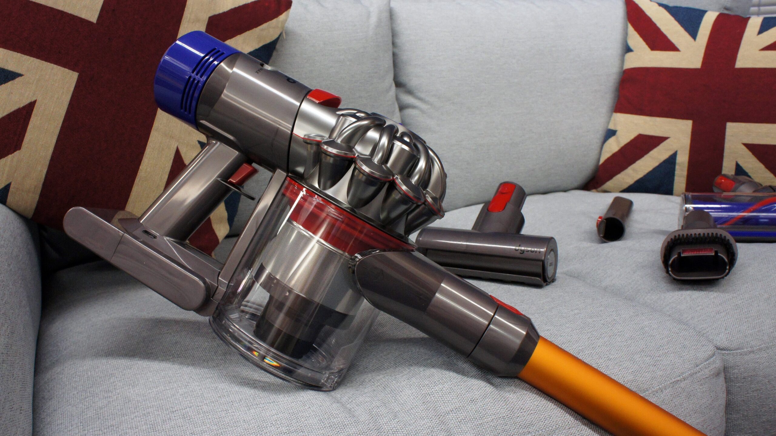 Dyson V8 Absolute review: Still a great cordless vacuum
