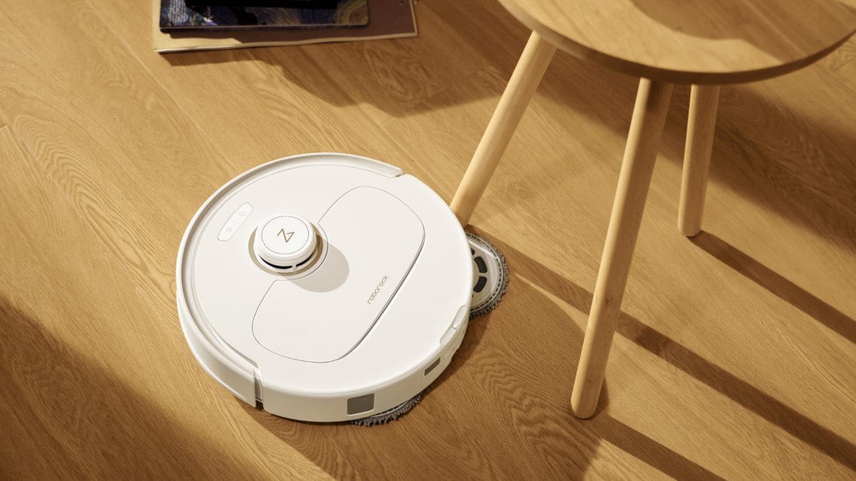 Review: Roborock’s Qrevo MaxV Is the Ideal Robot Vacuum for Daily Upkeep
