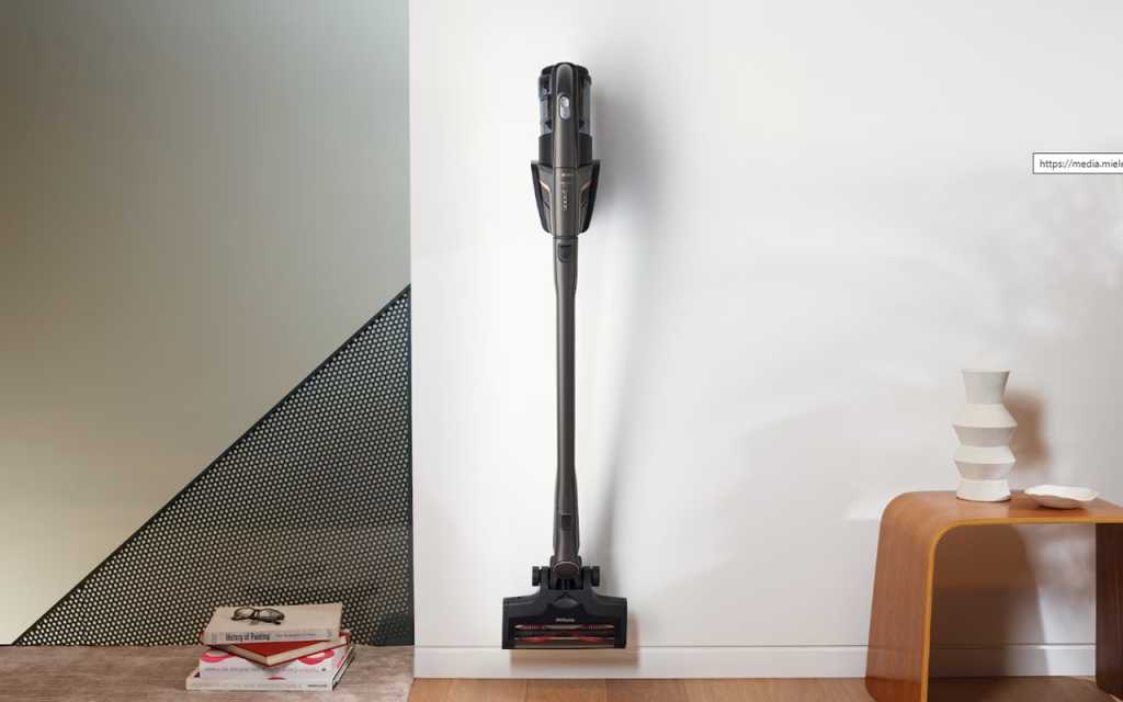 Miele Triflex HX2 Review: Quality, for a Price