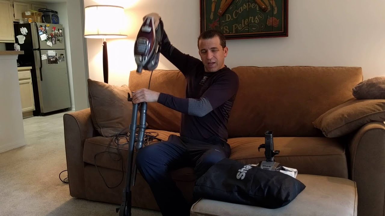 Shark Rocket TruPet Ultra Light Upright HV322 Review Update