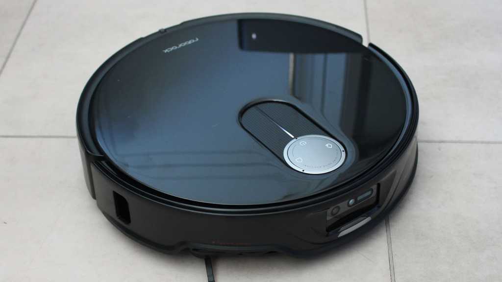 Roborock Qrevo Slim Mopping Robot Vacuum Review: Does What it’s Told