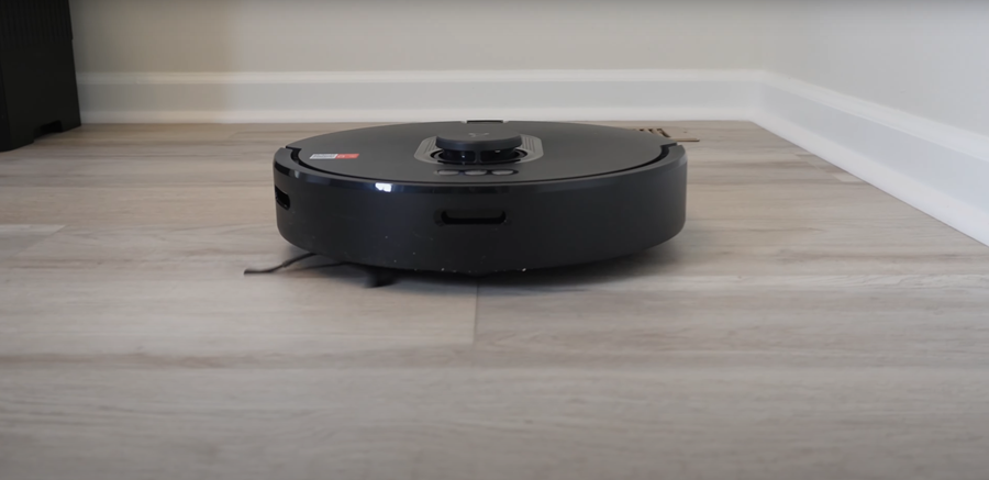 Roborock Q5 Max+ Review: Smarter Cleaning With-in Budget