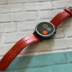 Nothing tries to fit everything into the CMF Watch Pro 2