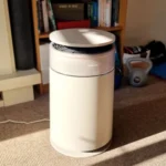 This self-cleaning air purifier is a game-changer for furry pet owners